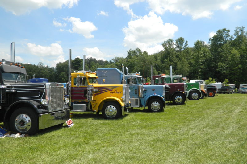 Clifford, Ontario: Where classic trucks go for a good time article image
