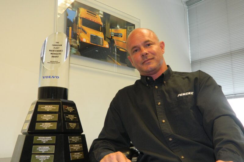 THE ADVANTAGES OF ‘MANAGEMENT BY WALKING AROUND’ article image