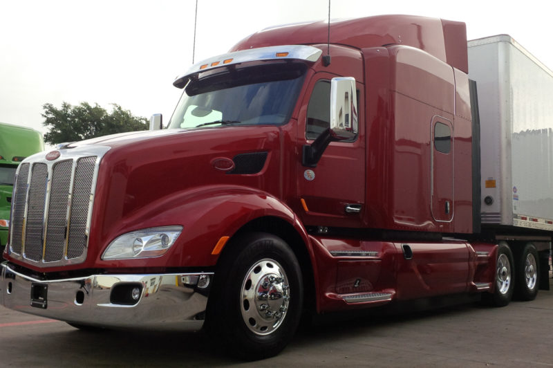 Peterbilt rolls out rebate programs article image
