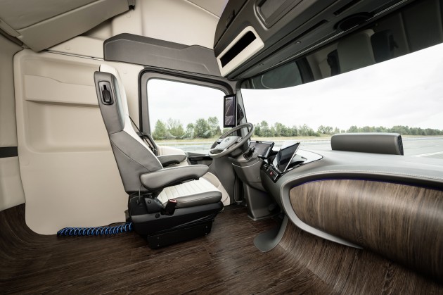Mercedes-Benz Future Truck 2025 alternate text for this image