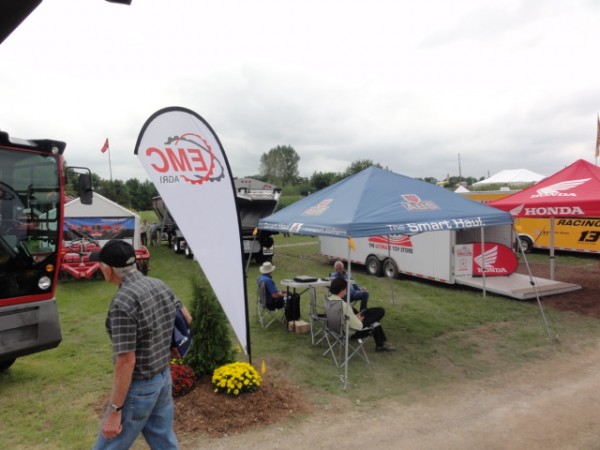 DSC02540 alternate text for this image