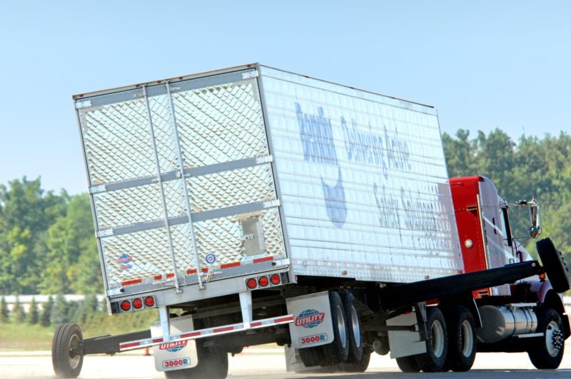 Utility Trailer makes roll stability standard article image