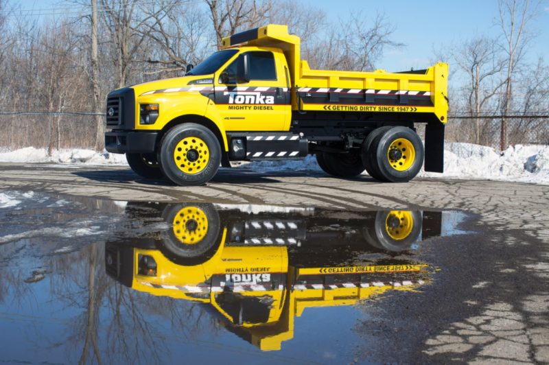 FORD’S FUN NEW F-750 article image