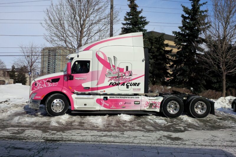 Federal Minister brings chequebook to Women with Drive Summit article image