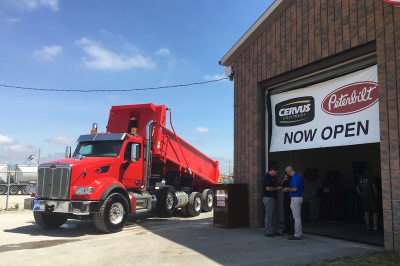 Cervus Peterbilt hosts open house at new Barrie, Ont. location article image