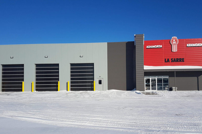 Kenworth La Sarre moves into larger facility article image