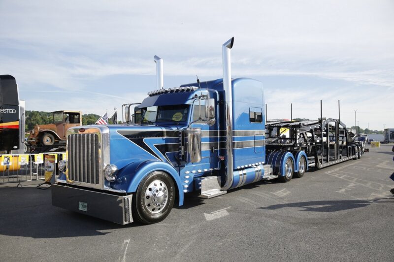 Working trucks awarded during SuperRigs article image