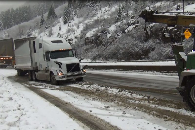 Stay right, chain up, slow down in B.C. article image