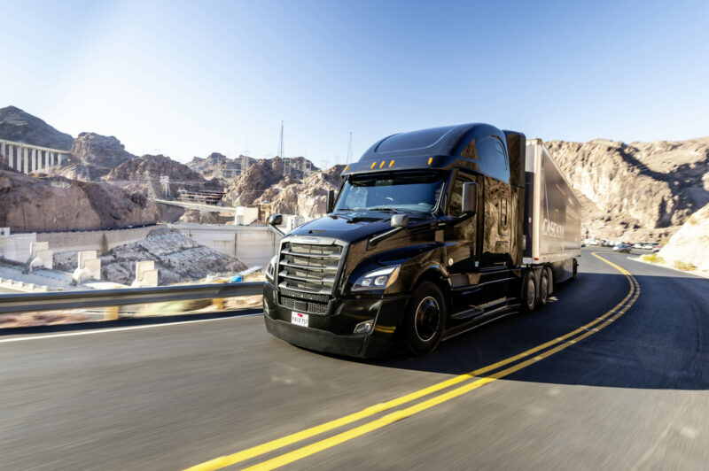 Freightliner unveils newest new Cascadia article image