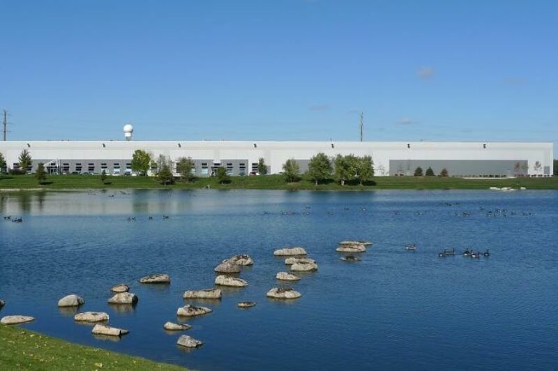 Highlight Motor Group opens Chicago facility article image