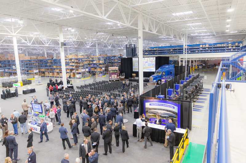 PACCAR celebrates Distribution Center opening article image