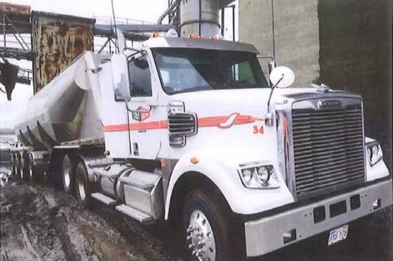 2015 Freightliner Missing From Atlantic Canada article image