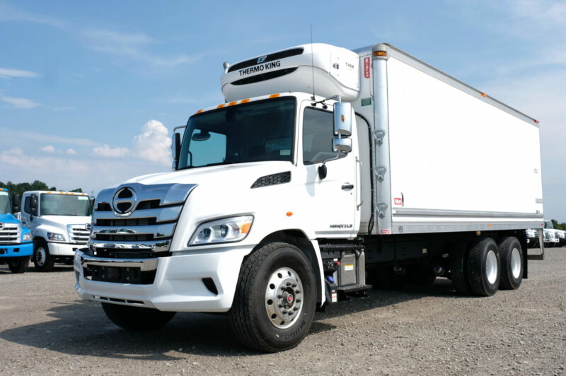 Test driving Hino's new baby -- the Baby 8 XL8 article image