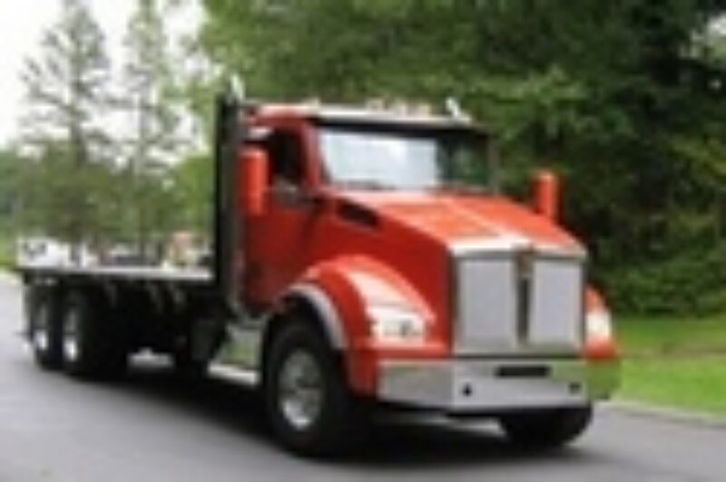 Kenworth T880 Adds NG Option article image