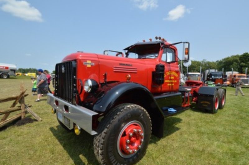 Clifford Show A Smash Hit article image