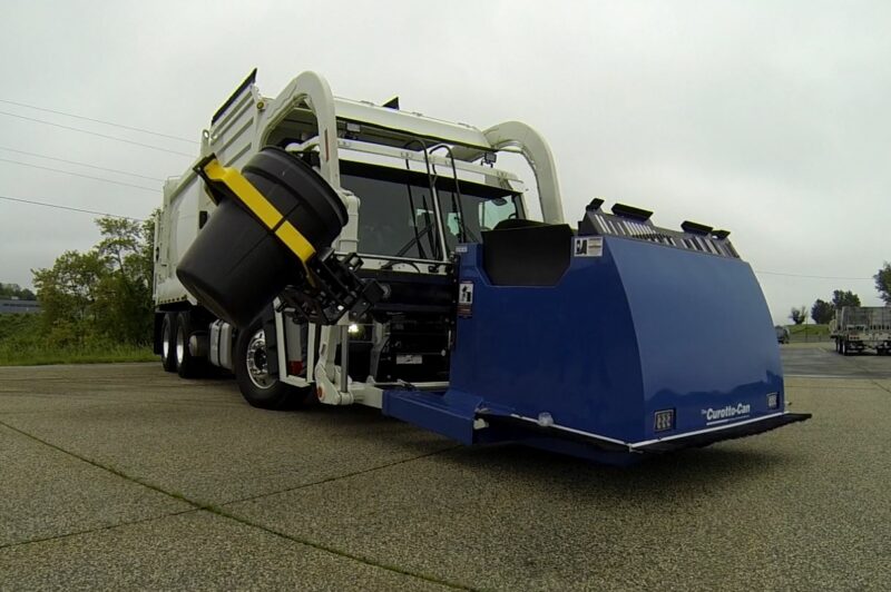 Quick Spin: The Mack LR article image