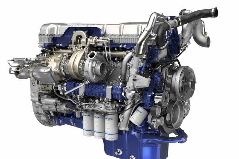 Volvo unveils powertrain enhancements, boosts fuel economy article image
