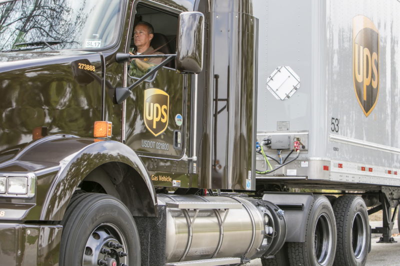 UPS hits 1 billion mile mark with alternative fuels article image