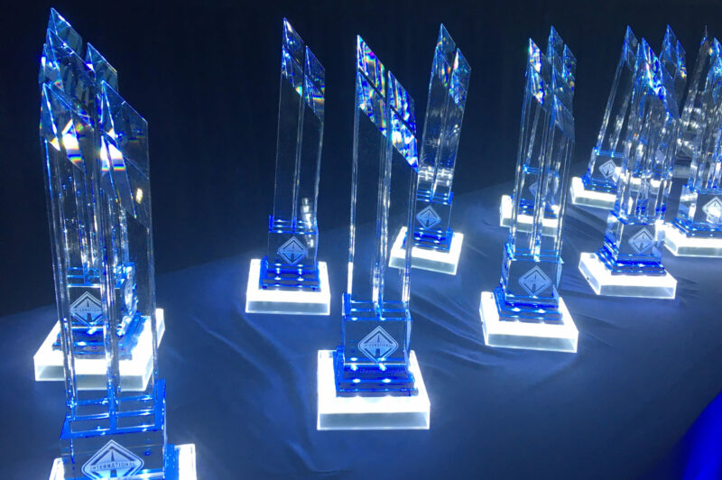 Navistar honors 34 Diamond suppliers article image