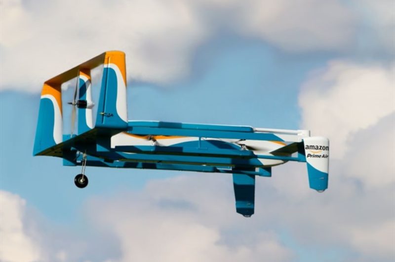 Amazon files patent for airborne fulfillment center article image