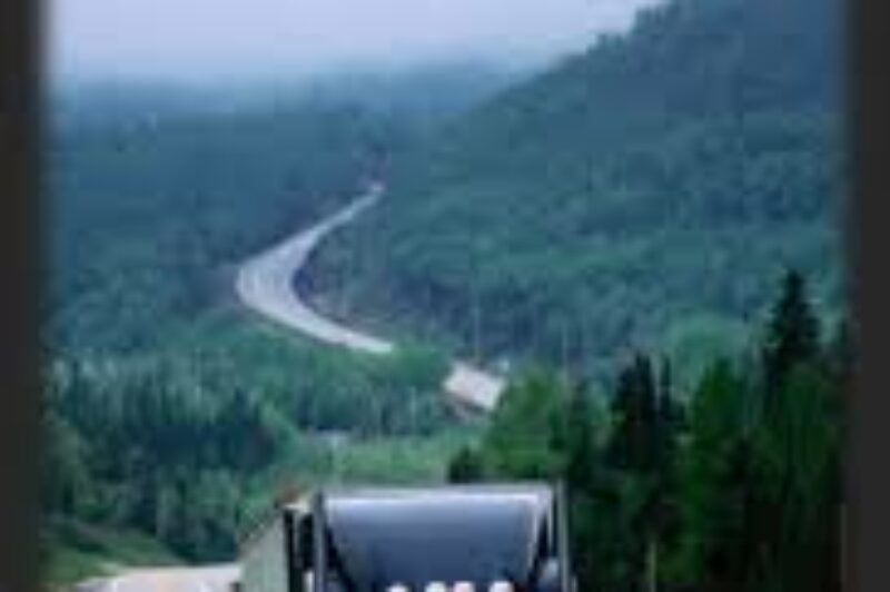 Jobs-A-Plenty In Alberta Oil, Gas, Construction Sectors article image