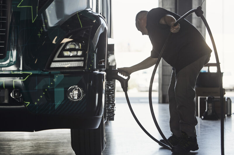 truck charging