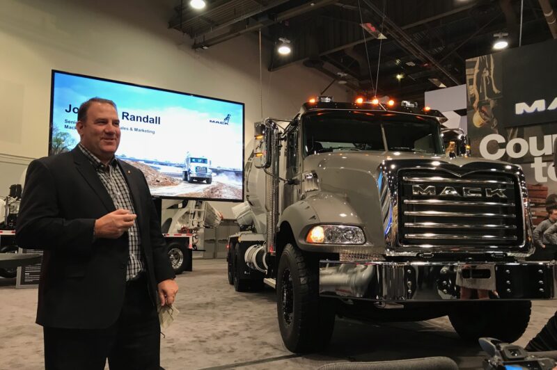 Construction truck market to remain strong in 2018: Mack article image