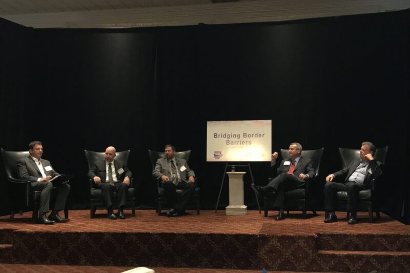 Analysts: Participating in politics is crucial article image