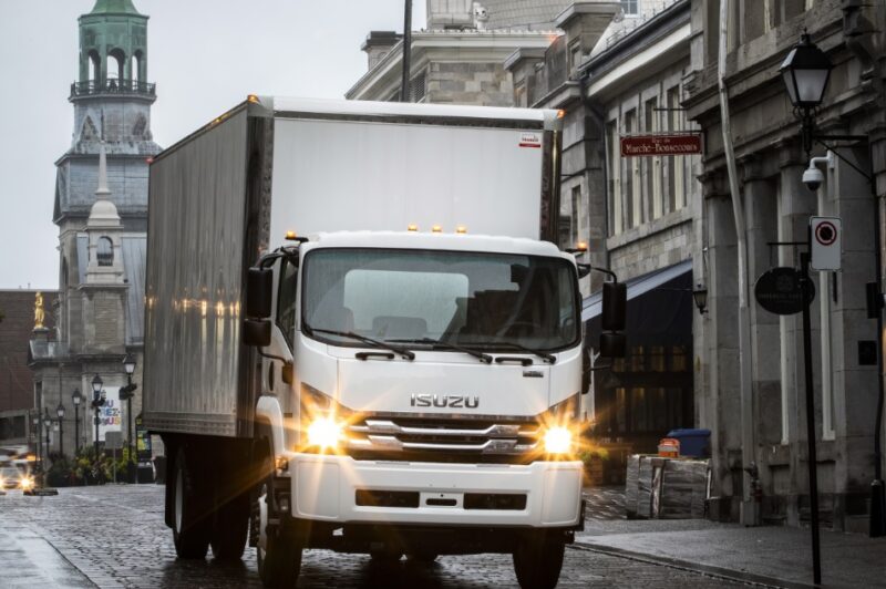 Montreal delivery services brace for new bike paths article image