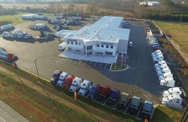 ECONOMIC TRUCKING TRENDS: Class 8 orders spike, spot market rates ‘stable’ article image