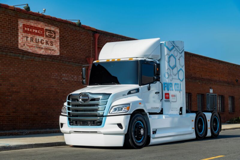 Hino fuel cell prototype