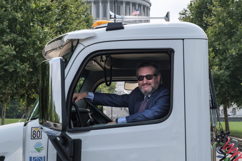Ted Cruz and electric Peterbilt