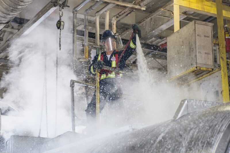 Containing risks while working on tanker trailers article image