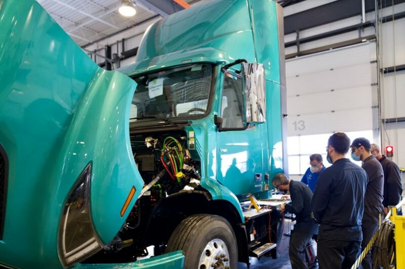 Technicians at Camions Volvo Montreal training