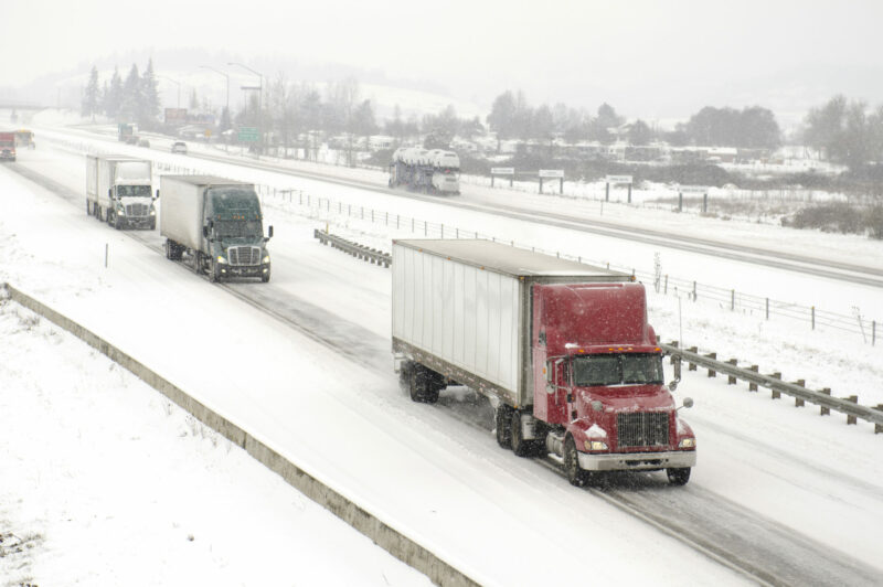 ECONOMIC TRUCKING TRENDS: Winter storms cause spot rate surge and truck buyers stepped up in January article image
