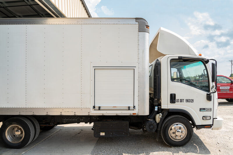 Diamond EZ35 aluminum shutter door