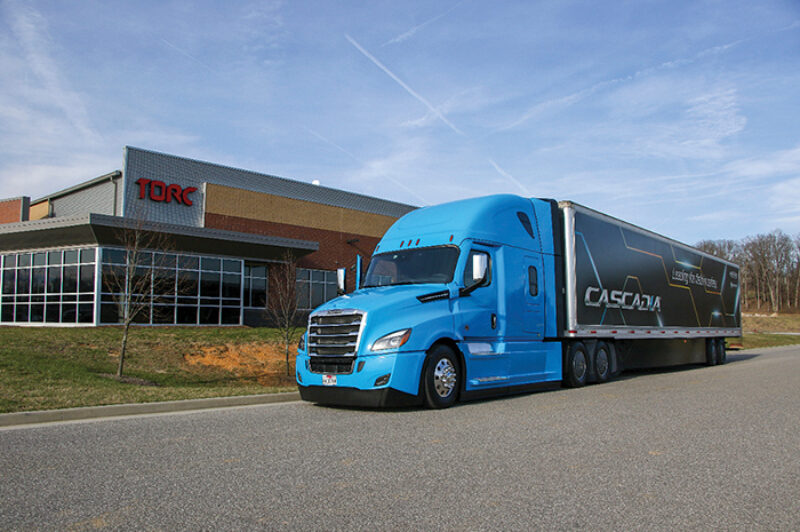 DTNA cracking down on powertrain controller module theft article image