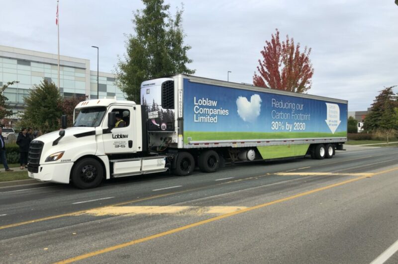 Loblaw bringing Freightliner eCascadia to Canada article image