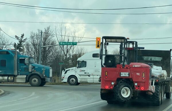 पील ने पार्किंग क्षेत्रों को बढ़ाने के लिए रचनात्मक तरीकों का अध्ययन किया article image