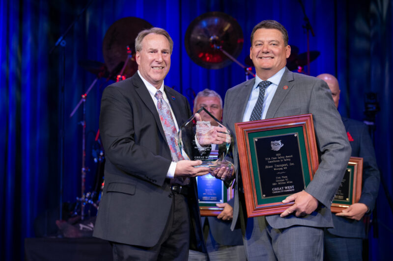 Canadian fleets sweep TCA Fleet Safety Award grand prizes article image