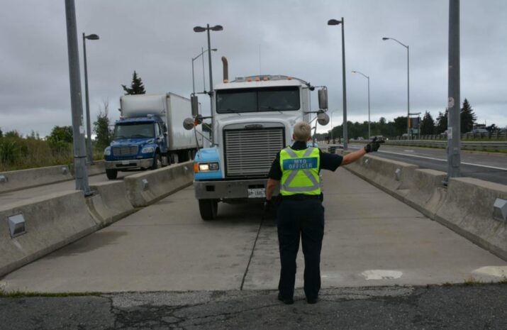 MTO doesn't have authority to verify driver’s immigration status during inspections article image