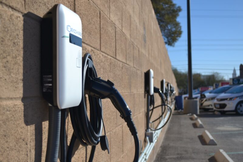 InCharge Energy charger