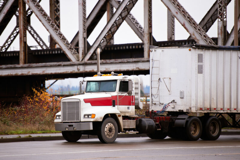 Don’t settle for harmful trucking practices article image