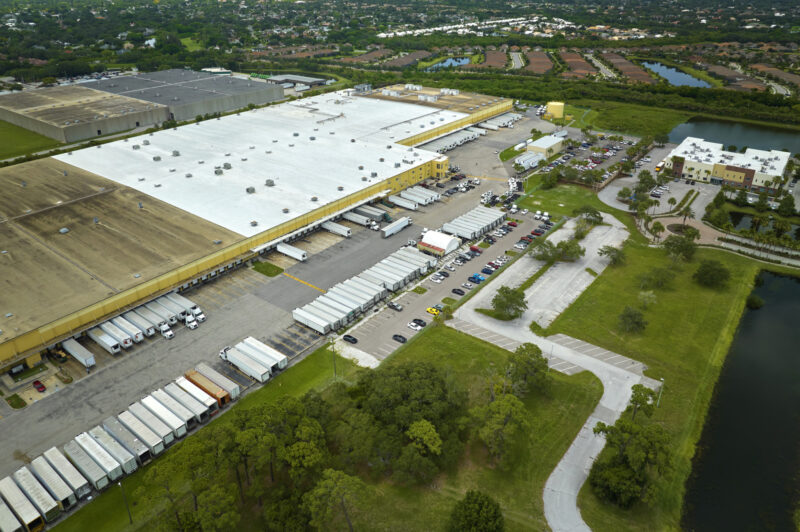 Distribution center