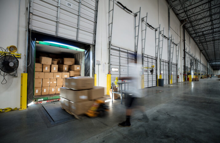 Trucking, logistics sector adds 13,600 jobs in second quarter article image