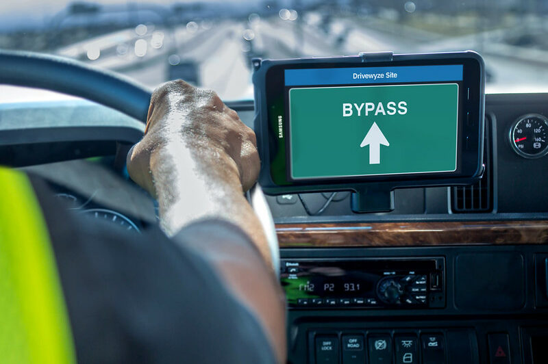 Drivewyze's bypass green screen