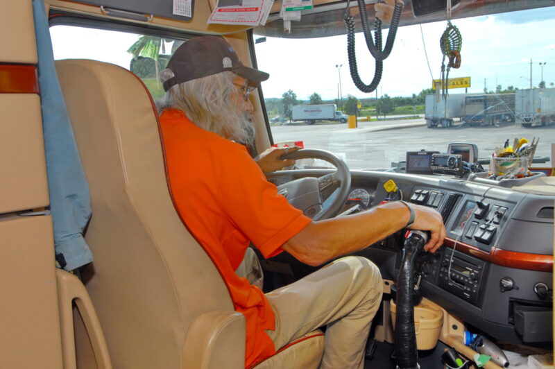 Trucking job vacancies normalize, but remain above national average: THRC article image