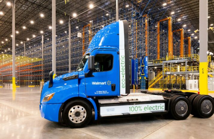 Canada Cartage takes over Walmart Canada’s fleet business article image