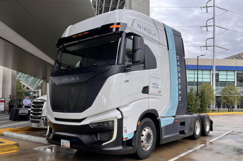 Nikola’s fuel-cell-electric Tre designed for the long haul article image