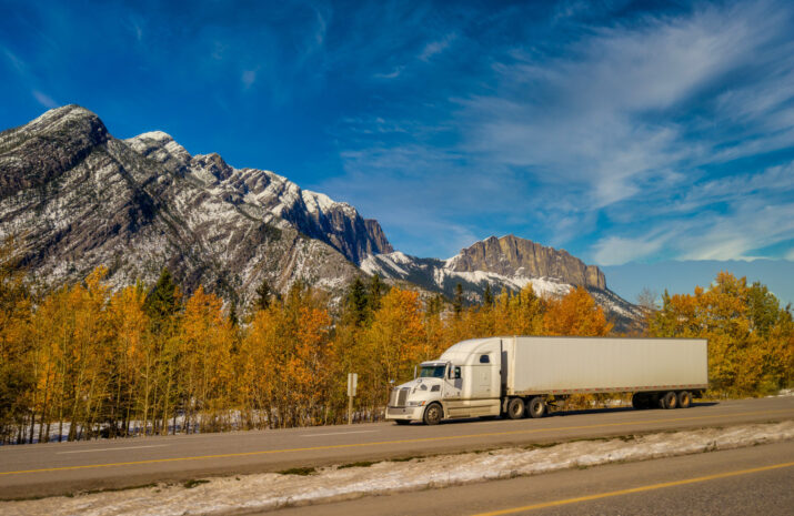 Alberta's drivers out-earn national average, but province struggles with retention, input costs: THRC article image